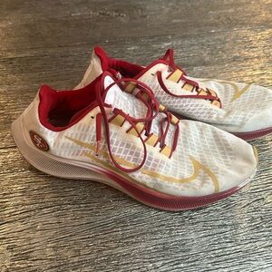 NEW Nike Air Zoom Pegasus 37 USC CZ5396-100 Mens 11 SF